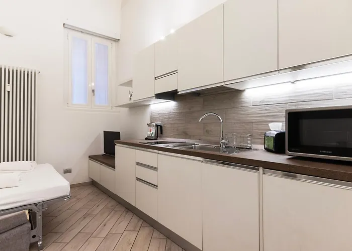 Youhosty - Monforte 13